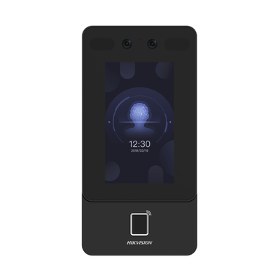 Terminal Min Moe WiFi de Reconocimiento Facial y Huella con lector MIFARE / Exterior IP65 / Hasta 1.5 mts en lectura de rostro / Soporta P2P Hik-Connect / 1,500 Rostros / 3,000 Huellas / Videoportero.